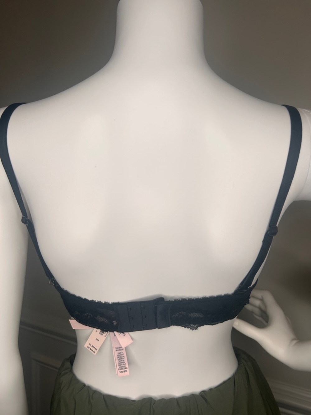 Victoria’s Secret Lined Demi Polka Dot Bra 32B, Black - Picture 6 of 9
